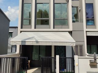 Продажа 3 спальни таунхаус в Тхунг Кхру, Бангкок