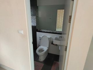 Продажа 3 спальни таунхаус в Тхунг Кхру, Бангкок