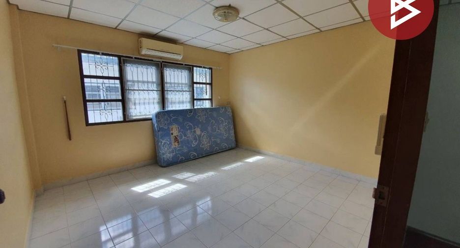 For sale 2 bedrooms townhouse in Mueang Rayong, Rayong