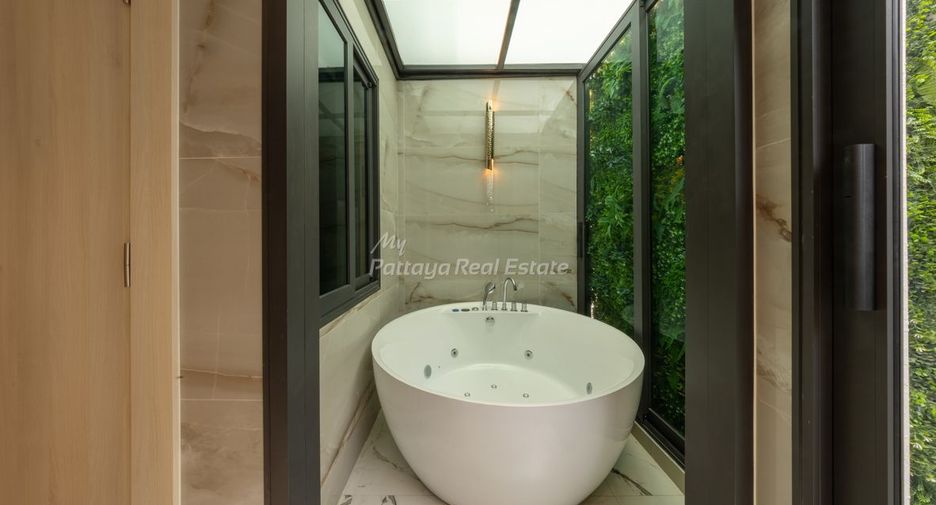 Villa zum Kauf mit 8 Zimmer in Bang Lamung, Chonburi