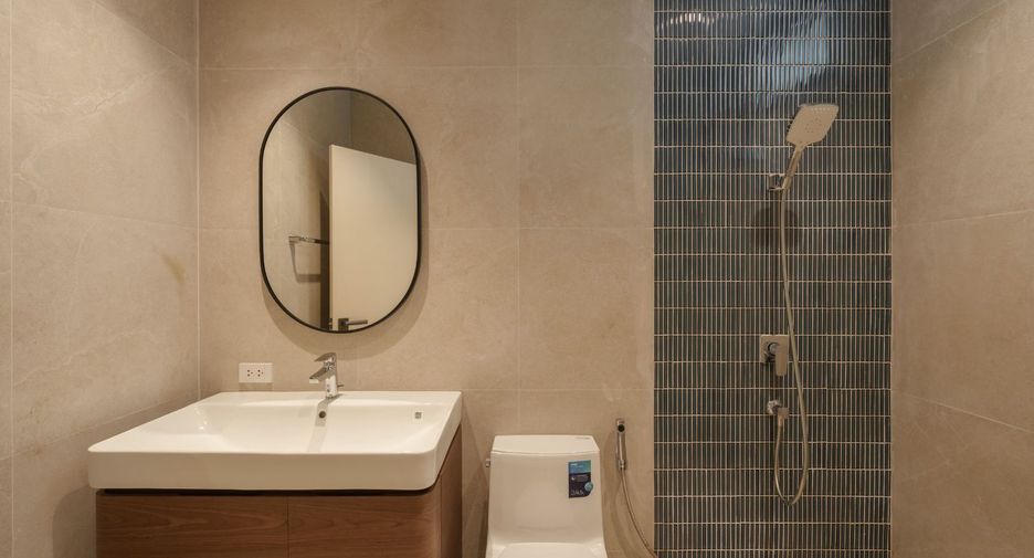 Reihenhaus zum Kauf mit 4 Zimmer in Huai Khwang, Bangkok