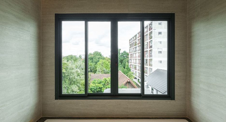 Reihenhaus zum Kauf mit 4 Zimmer in Huai Khwang, Bangkok