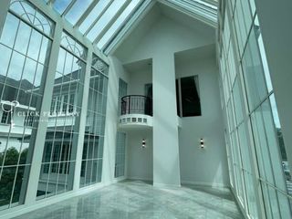 Casa en alquiler de 4 habitaciones en Mueang Samut Prakan, Samut Prakan