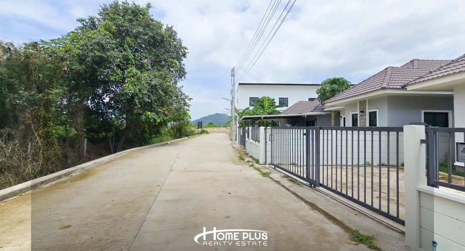 For sale 3 ベッドルーム house in Cha Am, Phetchaburi