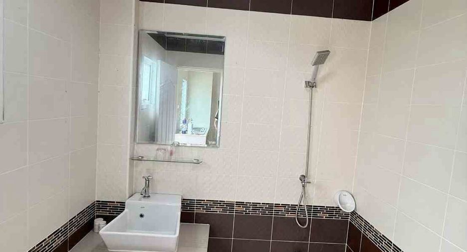 Local comercial en alquiler y en venta de 3 habitaciones en Mueang Suphanburi, Suphan Buri