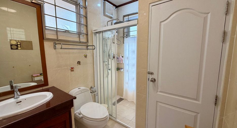 Продажа 3 спальни вилла в Йомтиен, Паттайя