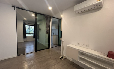 À vendre 1 chambre condo à Bang Na, Bangkok