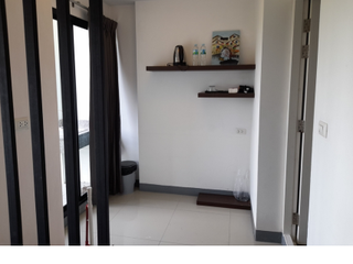 Wohnung zum Kauf mit 1 Zimmer in Bang Sao Thong, Samut Prakan