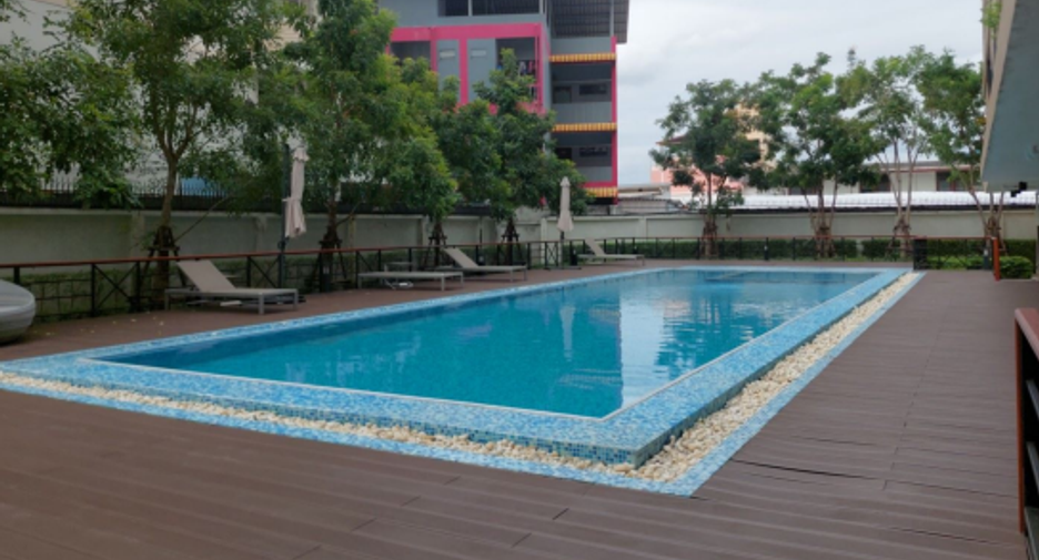出售 1 卧室 公寓 在 Phra Pradaeng, Samut Prakan