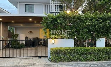 Haus zum Kauf mit 4 Zimmer in Si Racha, Chonburi