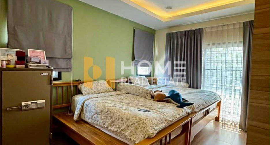 Haus zum Kauf mit 4 Zimmer in Si Racha, Chonburi