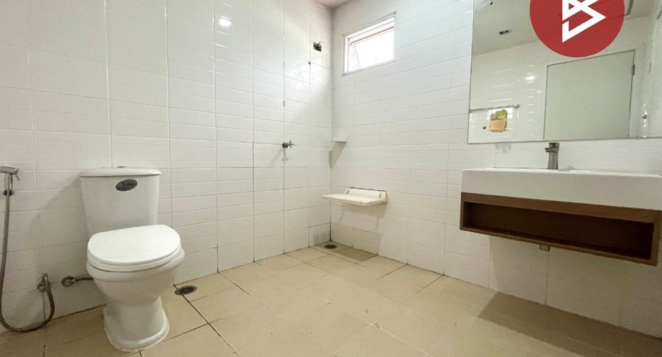 Haus zum Kauf mit 3 Zimmer in Mueang Chon Buri, Chonburi