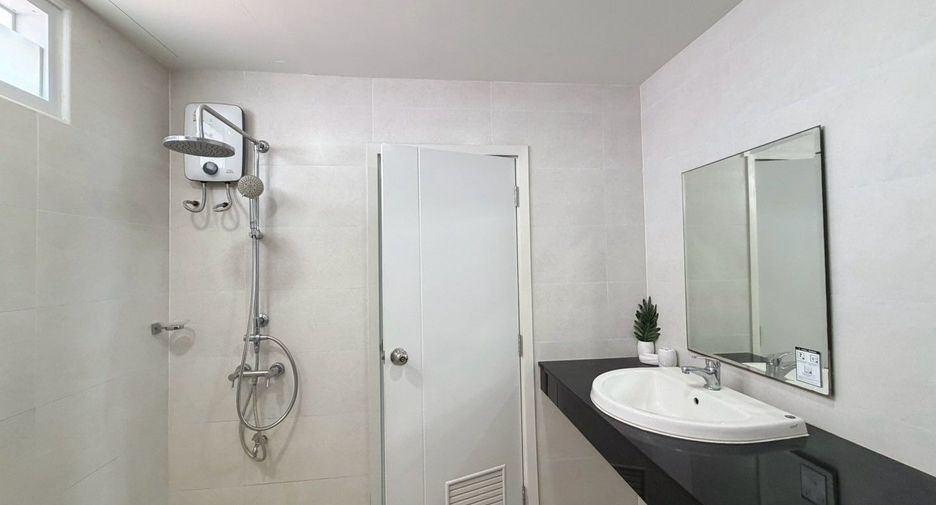 For rent and for sale 1 bed condo in Na Jomtien, Pattaya