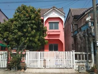 For sale 2 ベッドルーム townhouse in Nong Chok, Bangkok