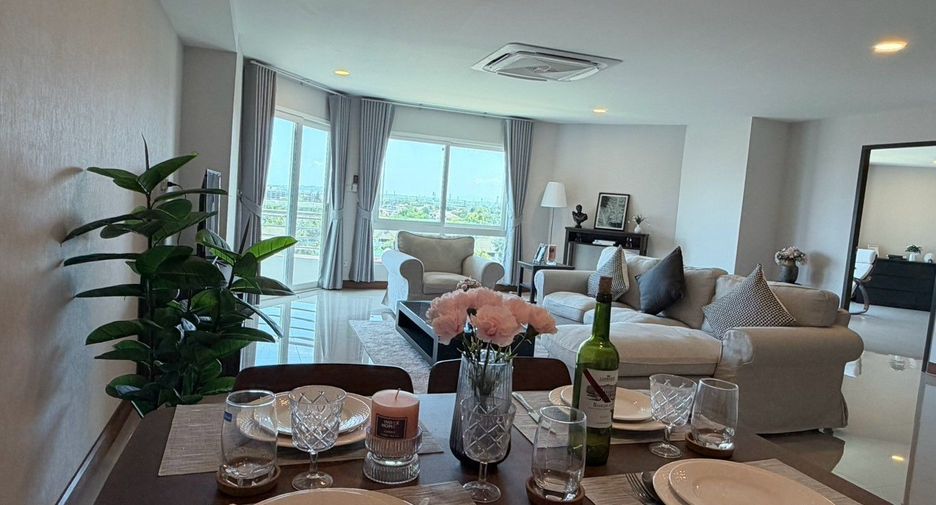 For sale 2 bedrooms condo in Na Jomtien, Pattaya