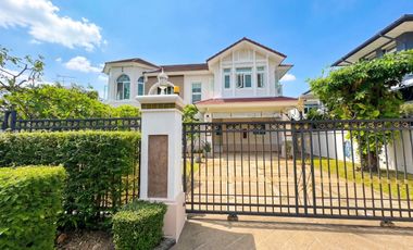 Casa en alquiler de 5 habitaciones en Bueng Kum, Bangkok