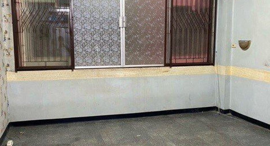 Продажа 3 спальни торговое помещение в Сампхантхащонг, Бангкок