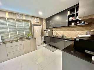 出租 5 卧室 独立屋 在 Bang Phli, Samut Prakan