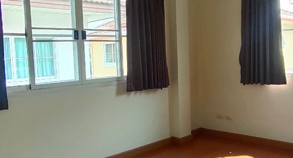 Haus zur Miete mit 3 Zimmer in Bang Phli, Samut Prakan