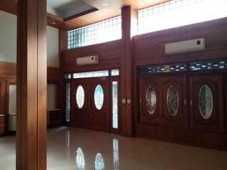Продажа торговое помещение в Банг Кхун Тхиан, Бангкок