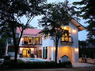 For Rent 4 Bedroom House In Mueang Chiang Mai