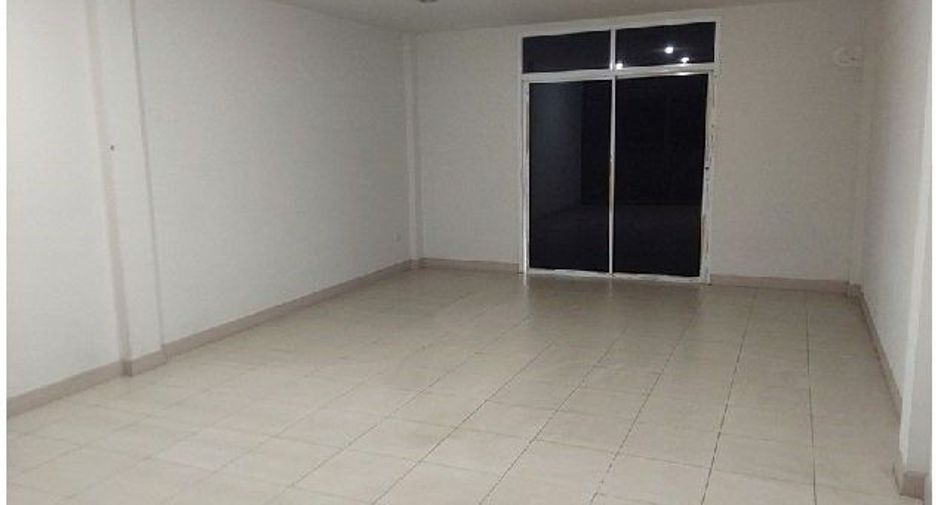Продажа 3 спальни торговое помещение в Кхлонг Сам Ща, Бангкок