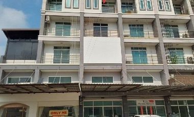 Продажа 3 спальни торговое помещение в Кхлонг Сам Ща, Бангкок