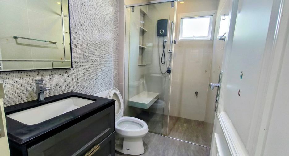 For rent そして for sale 4 ベッドルーム house in Bang Phli, Samut Prakan