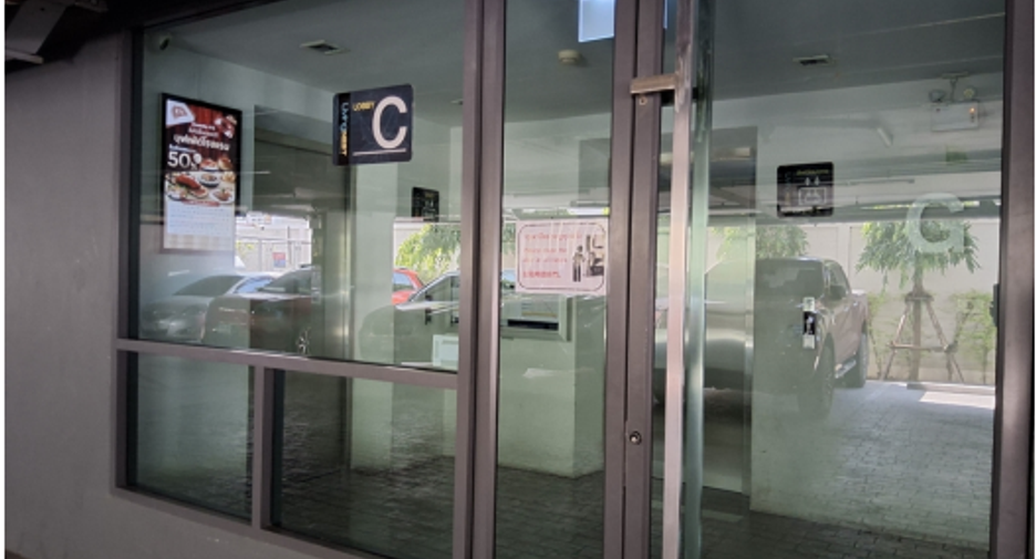 For sale 1 bed condo in Bang Kapi, Bangkok