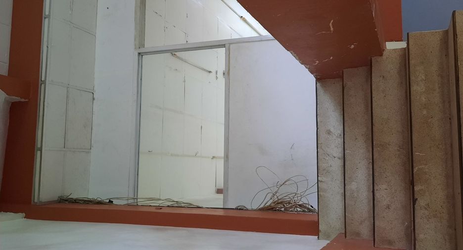 Продажа торговое помещение в Пхаси Чароен, Бангкок