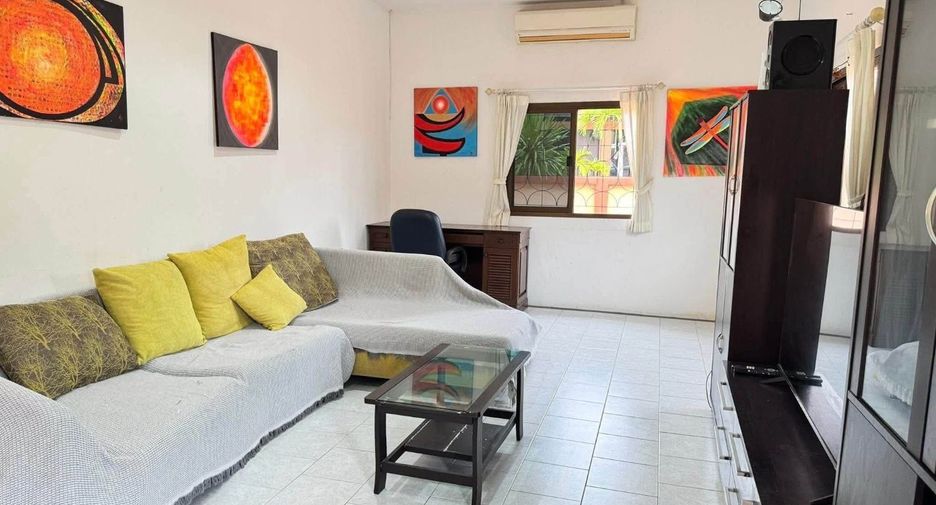 For rent 2 bedrooms house in Huay Yai, Pattaya