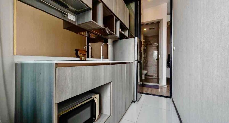 Condo en alquiler de 1 habitaciones en Watthana, Bangkok