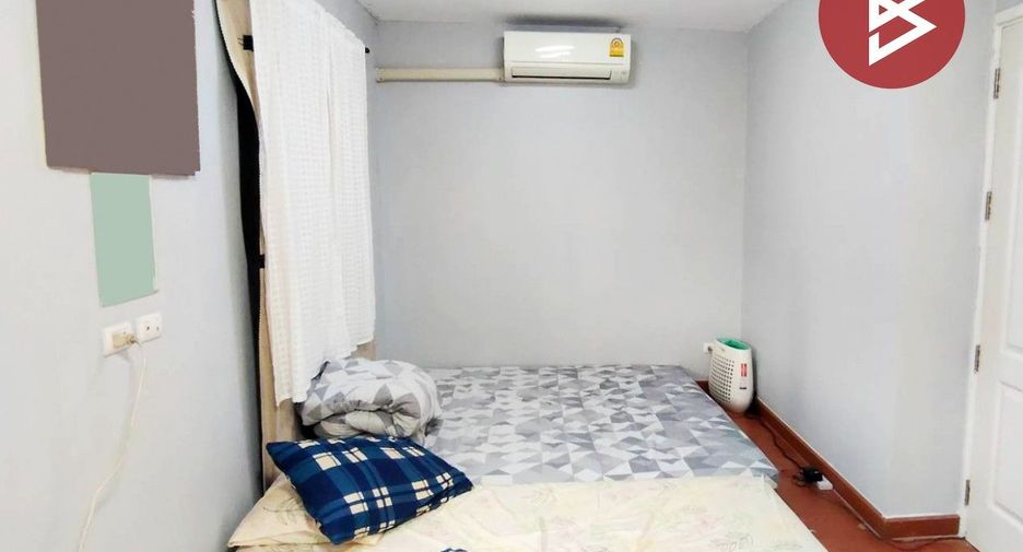 Продажа 3 спальни таунхаус в Phan Thong, Чонбури