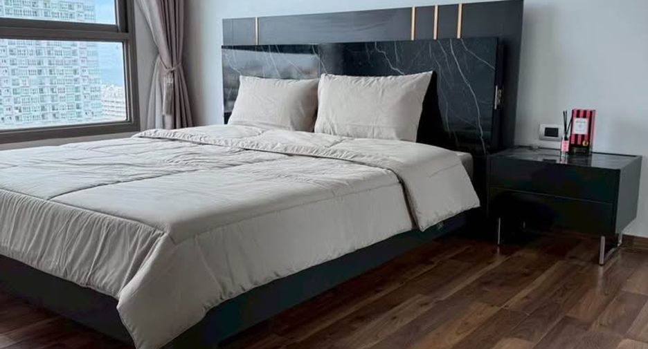 For rent 1 bed condo in Bang Lamung, Chonburi