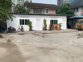 出租 和 出售 土地 在 Watthana, 曼谷