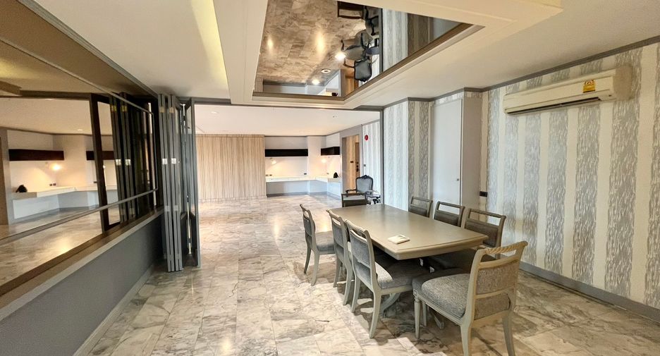 Wohnung zum Kauf mit 3 Zimmer in Watthana, Bangkok