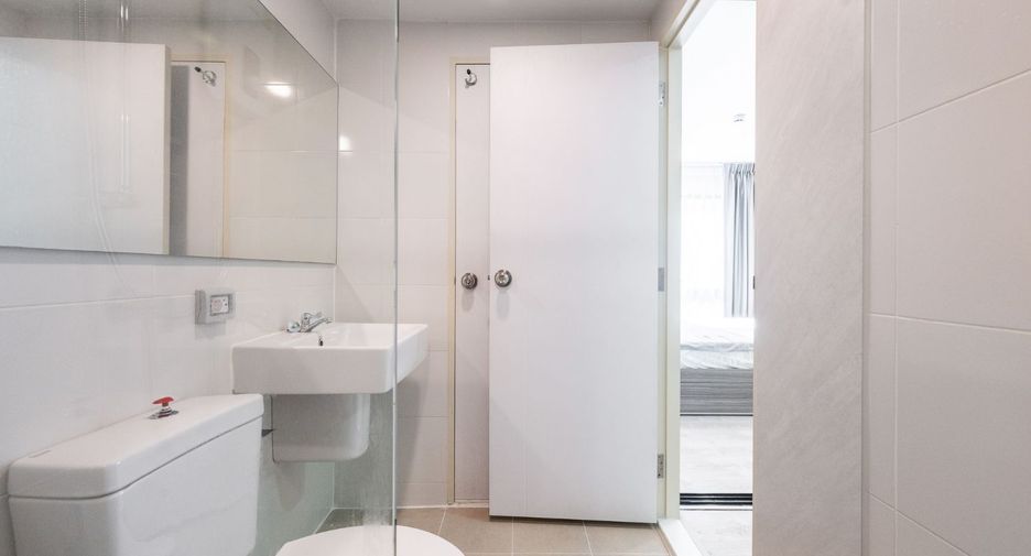 Wohnung zum Kauf mit 1 Zimmer in Bang Na, Bangkok