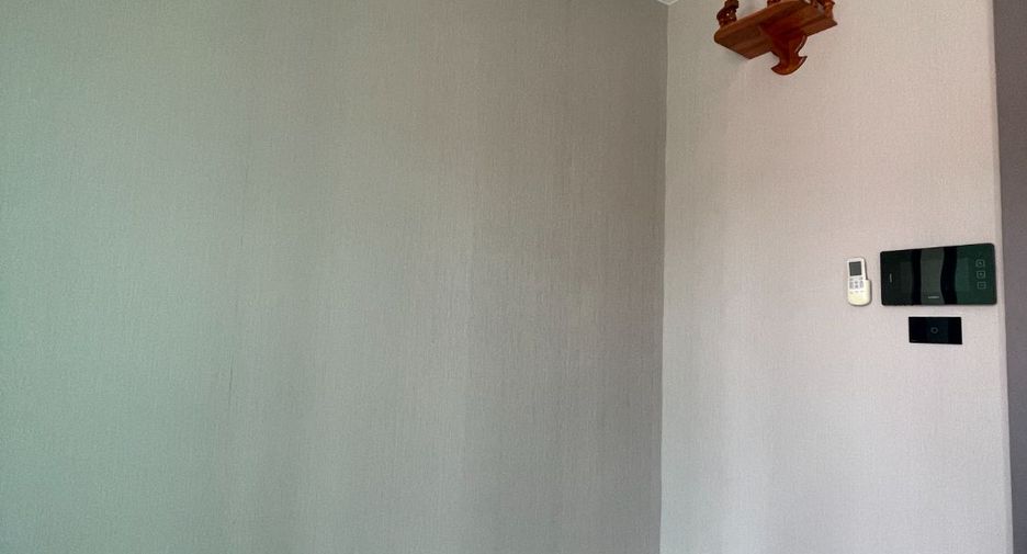For sale 1 bed condo in Min Buri, Bangkok