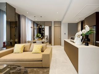 Продажа 2 спальни кондо в Кхлонг Тоеи, Бангкок
