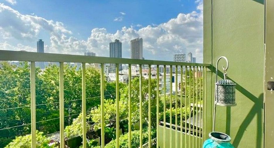 À vendre 1 chambre condo à Watthana, Bangkok