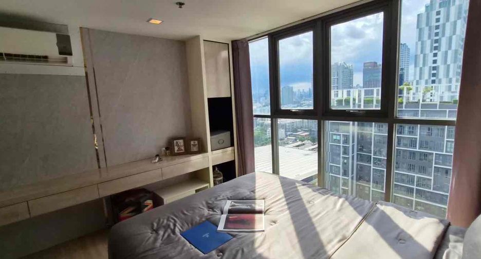 Condo en alquiler de 1 habitaciones en Phra Khanong, Bangkok