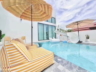 Villa zur Miete und zum Kauf mit 4 Zimmer in Bang Lamung, Chonburi