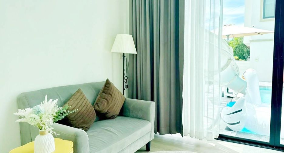 Villa zur Miete und zum Kauf mit 4 Zimmer in Bang Lamung, Chonburi