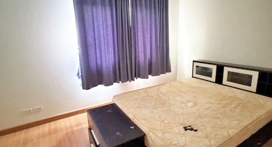 For sale 3 ベッドルーム townhouse in Mueang Samut Sakhon, Samut Sakhon