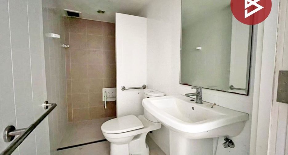 For sale 3 ベッドルーム townhouse in Mueang Samut Sakhon, Samut Sakhon