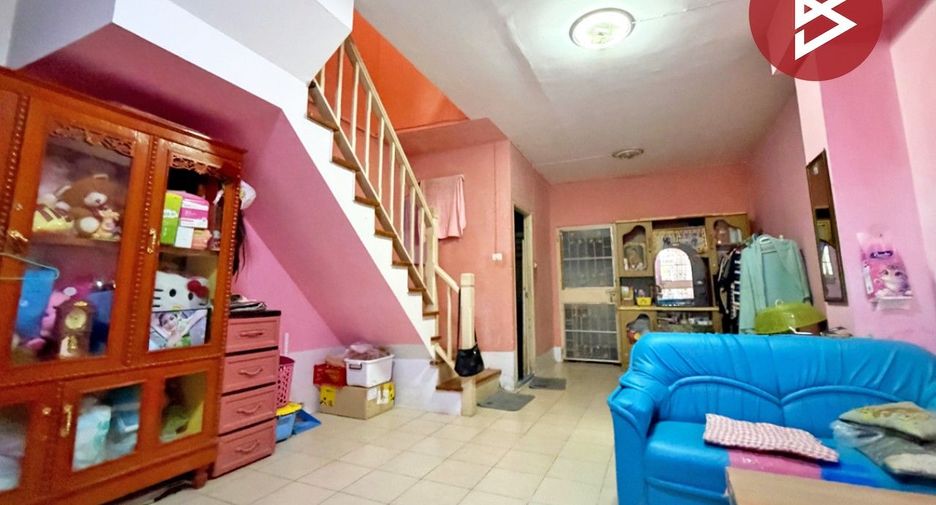 Продажа 2 спальни таунхаус в Mueang Samut Prakan, Самутпракан
