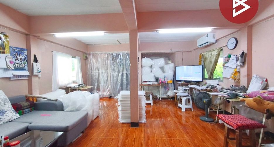 Продажа 6 спальни дом в Mueang Samut Prakan, Самутпракан