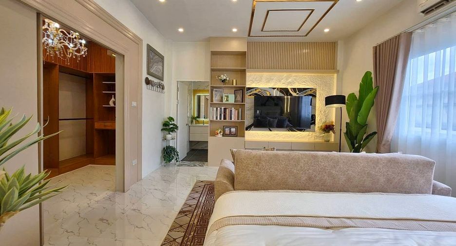 For sale 3 ベッドルーム villa in Bang Saray, Pattaya