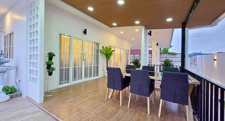 For sale 3 ベッドルーム villa in Bang Saray, Pattaya