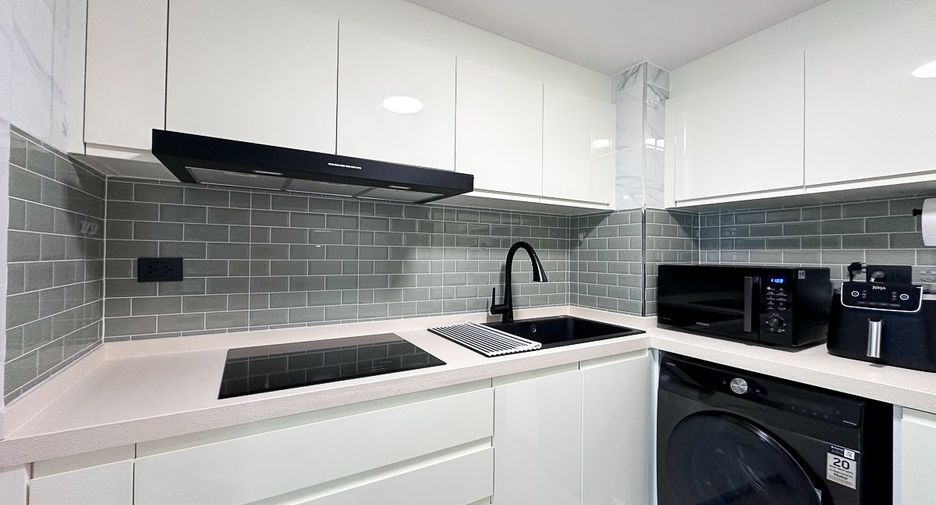 For sale 2 bedrooms condo in Mueang Chiang Mai, Chiang Mai